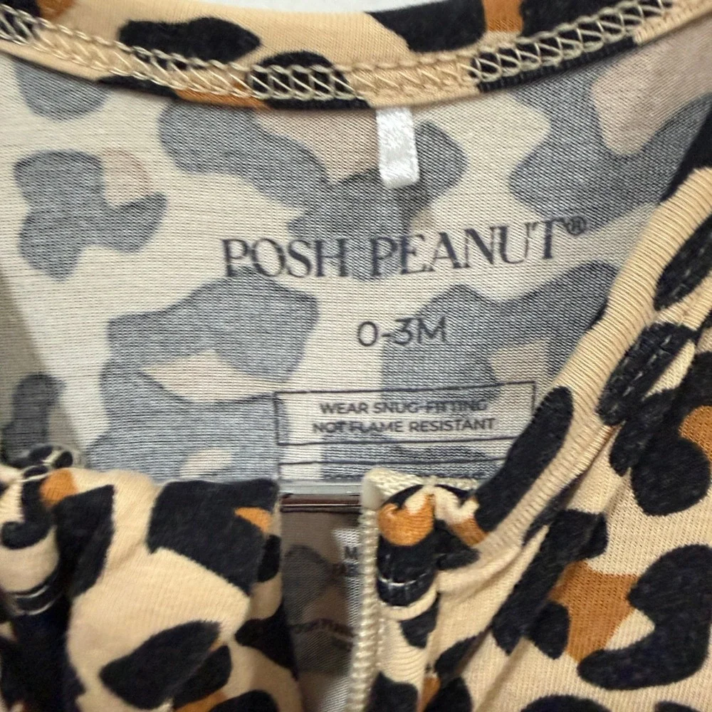 Posh‎ Peanut Leopard Print Ruffle Bamboo Footie Sleeper 0-3M Zip Pajamas